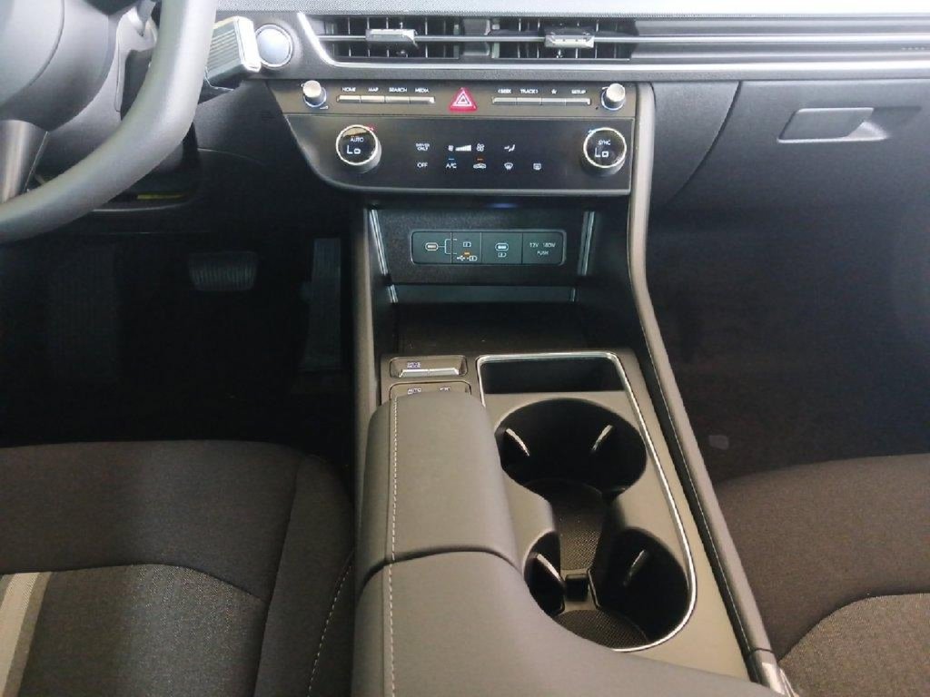 New 2026 Hyundai Sonata Blue FWD image 11