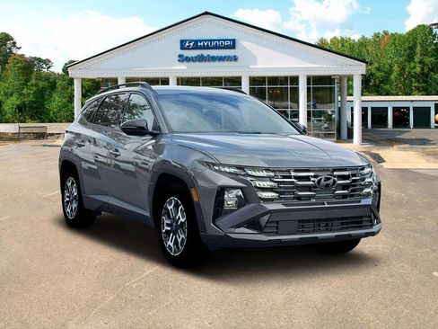 New 2026 Hyundai Tucson XRT FWD image 11