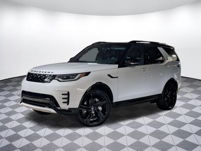 New 2026 Land Rover Discovery Dynamic SE