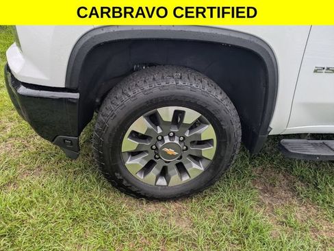 Certified 2025 Chevrolet Silverado 2500 Custom w/ Custom Value Package RWD image 7
