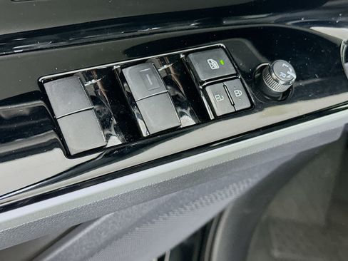 Used 2024 Toyota bZ4X XLE w/ Weather Package image 15