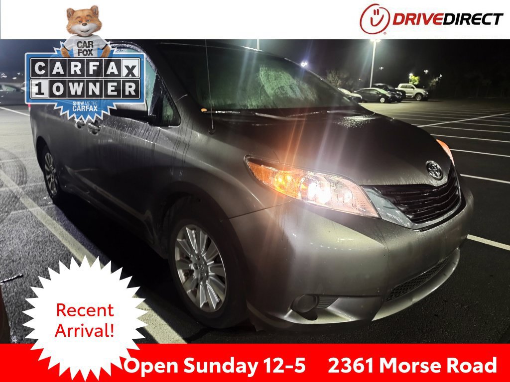 Used 2011 Toyota Sienna LE w/ Towing Pkg AWD/4WD image 1