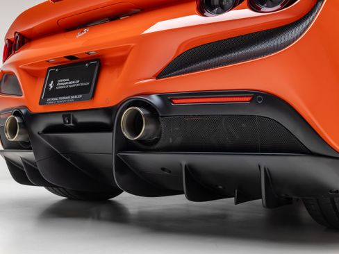 Certified 2022 Ferrari F8 Tributo image 21