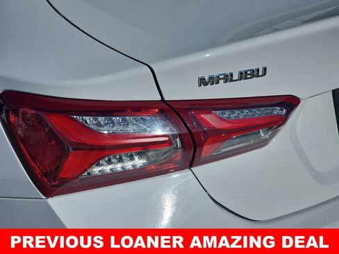 Used 2022 Chevrolet Malibu LT image 40