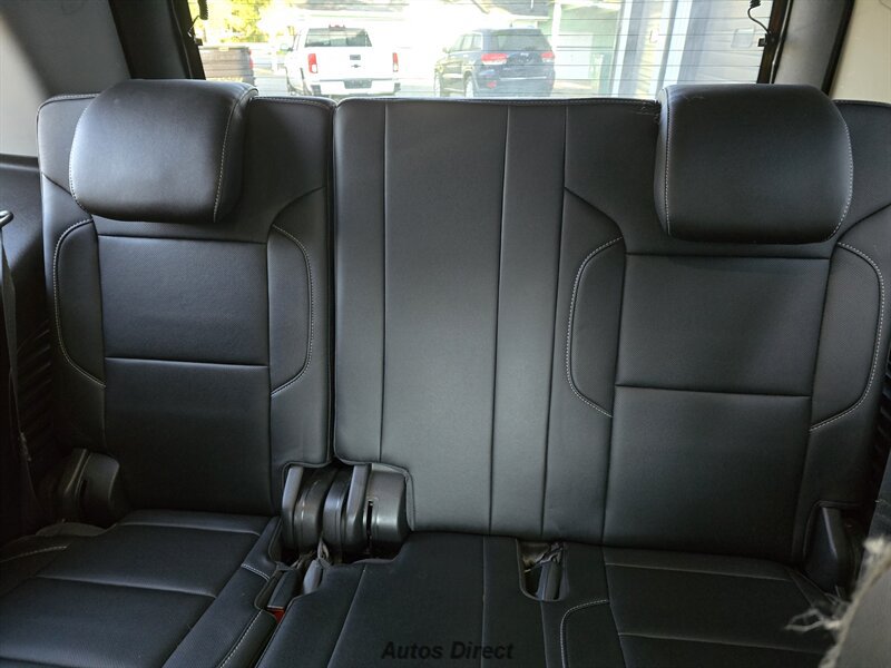 Used 2019 Chevrolet Tahoe 4WD Premier w/ RST EDITION image 30