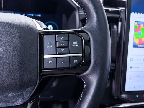 Used 2023 Ford F150 Lightning Platinum AWD/4WD image 36