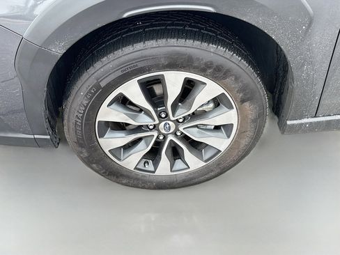 Used 2024 Subaru Outback Limited image 27