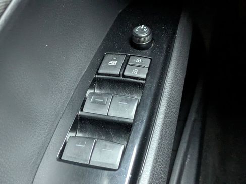 Certified 2025 Toyota Camry LE image 24