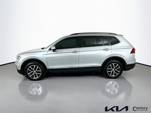 Used 2021 Volkswagen Tiguan SE AWD/4WD image 8