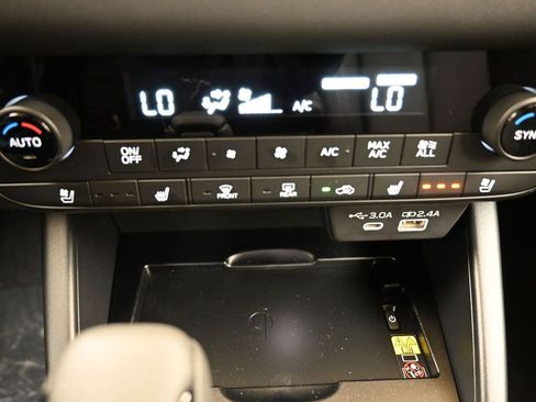 New 2026 Subaru Outback Touring XT image 34