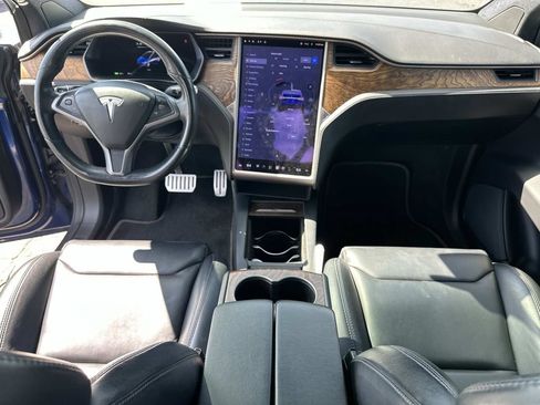 Used 2019 Tesla Model X Performance AWD/4WD image 13