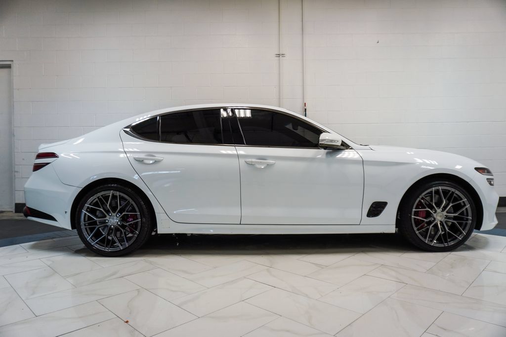 Used 2023 Genesis G70 3.3T w/ Sport Prestige Package RWD image 38