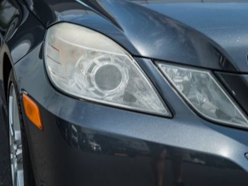 Used 2010 Mercedes-Benz E 350 Sedan image 9