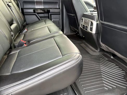 Used 2021 Ford F250 Lariat w/ Lariat Ultimate Package image 19