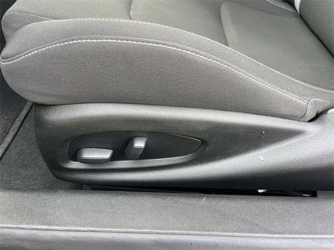 Used 2022 Chevrolet Camaro LT image 23