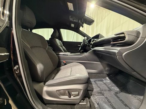 Certified 2023 Toyota Crown AWD/4WD image 20