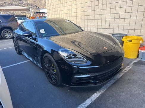 Used 2019 Porsche Panamera 4 w/ Premium Package Plus AWD/4WD image 2