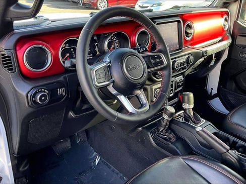 Used 2023 Jeep Wrangler Rubicon w/ Cold Weather Group image 12