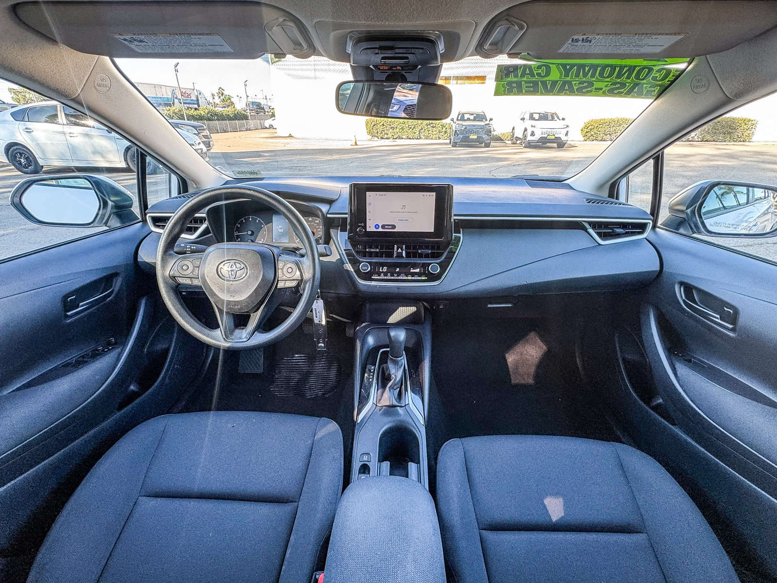 Used 2025 Toyota Corolla LE FWD image 12