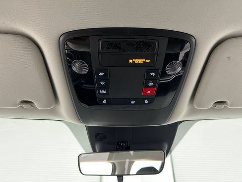 Used 2026 Kia Carnival LXS FWD image 73