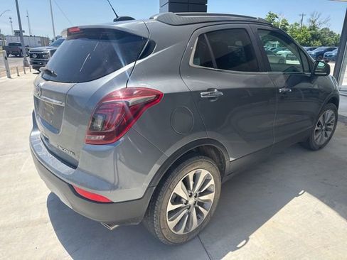 Used 2020 Buick Encore Preferred FWD image 4