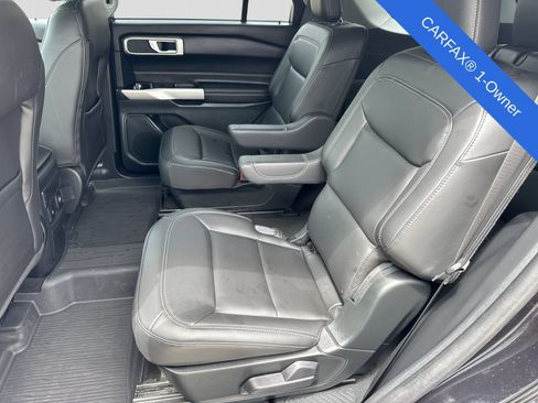 Used 2023 Ford Explorer XLT w/ Equipment Group 202A AWD/4WD image 23