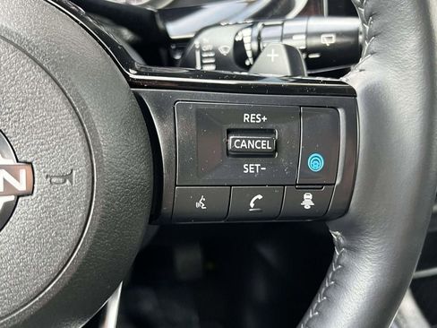 Certified 2024 Nissan Pathfinder SL image 22