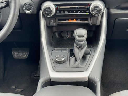 Certified 2025 Toyota RAV4 XLE image 17