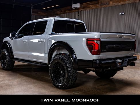 Used 2025 Ford F150 Raptor AWD/4WD image 7