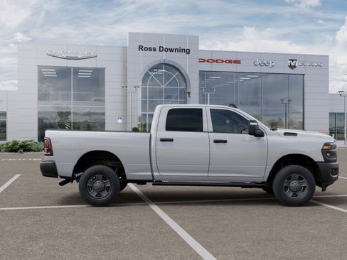 New 2026 RAM 2500 Tradesman AWD/4WD image 21