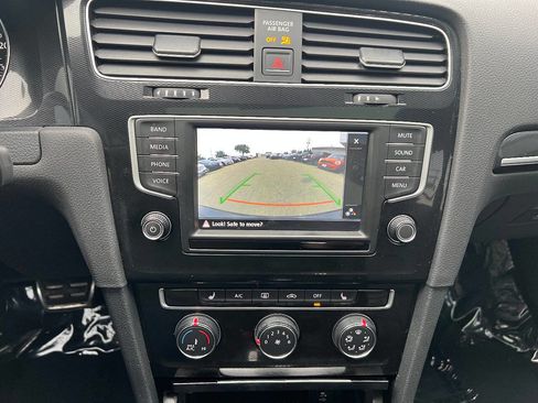 Used 2016 Volkswagen GTI SE w/ Lighting Package (SEL) image 36