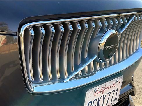 Used 2023 Volvo XC90 B6 Plus w/ Protection Package Premier image 34