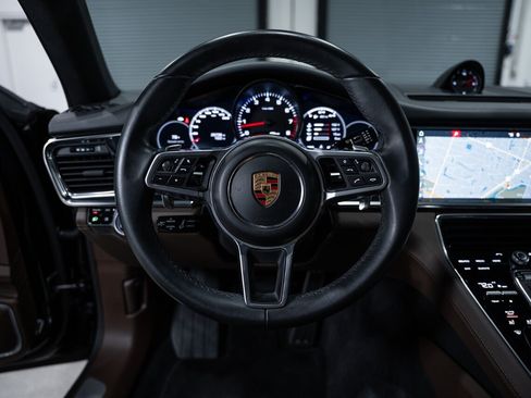 Used 2020 Porsche Panamera 4S AWD/4WD image 53