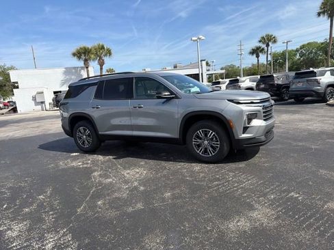 New 2026 Chevrolet Traverse LT FWD image 17