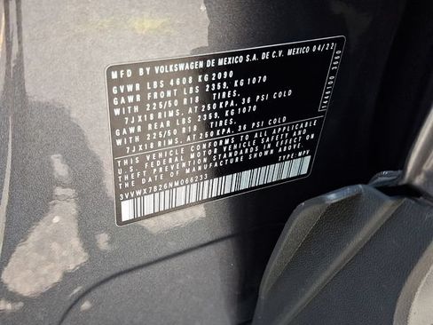 Certified 2022 Volkswagen Taos SE AWD/4WD image 28