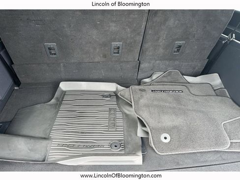 Used 2022 Ford Expedition Max Limited image 16