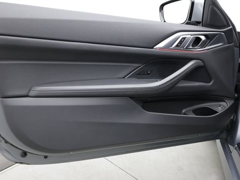 Used 2025 BMW 430i Coupe w/ Premium Package RWD image 13