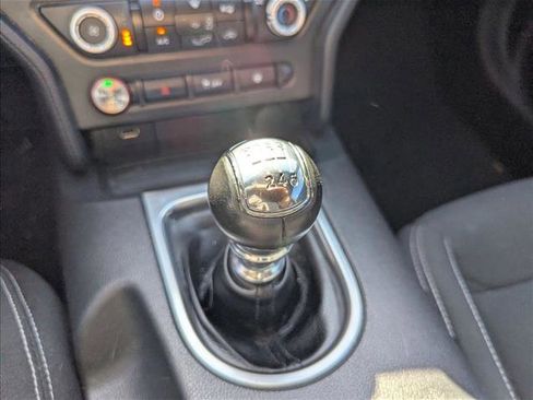 Used 2022 Ford Mustang Coupe image 13