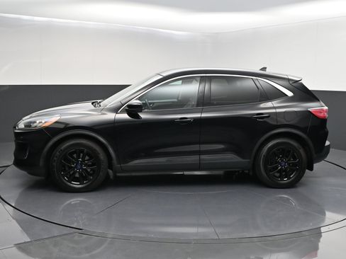 Used 2020 Ford Escape SE FWD image 5