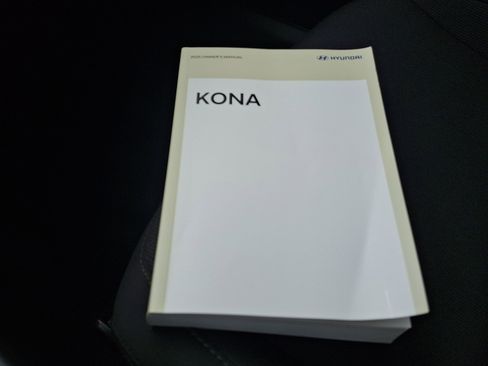 Certified 2025 Hyundai Kona SE AWD/4WD image 26