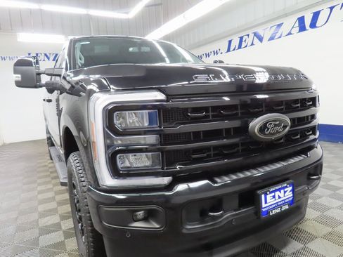 Used 2024 Ford F350 Lariat w/ Lariat Ultimate Package image 3