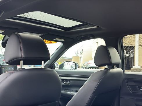 Used 2025 Honda CR-V Sport-L image 32