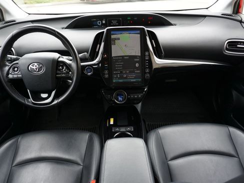Used 2021 Toyota Prius Prime XLE FWD image 22