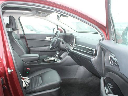 Used 2024 Kia Sportage SX AWD/4WD image 12
