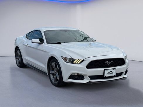 Used 2016 Ford Mustang Coupe w/ Equipment Group 051A RWD image 5