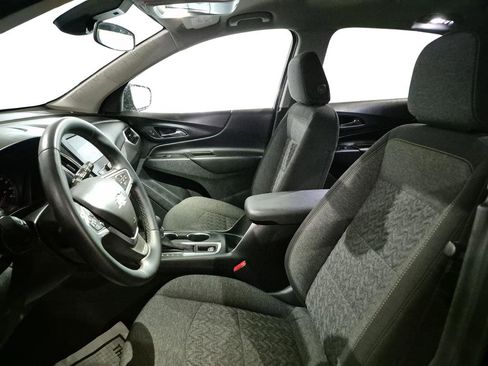 Used 2023 Chevrolet Equinox LT FWD image 9