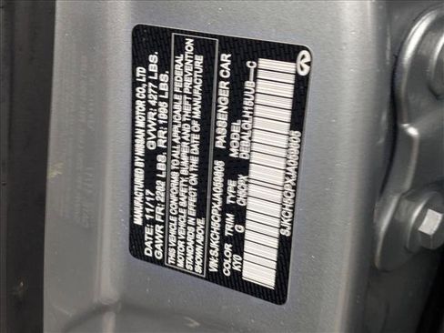 Used 2018 INFINITI QX30 image 23