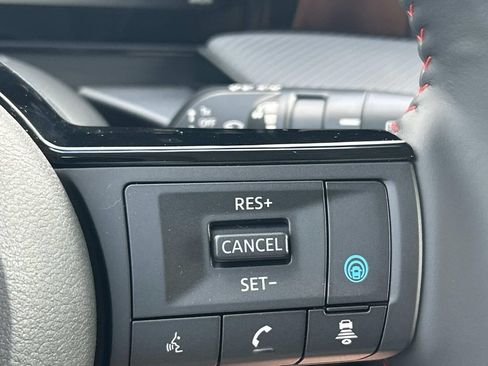New 2026 Nissan Kicks SR w/ SR Premium Package FWD image 29