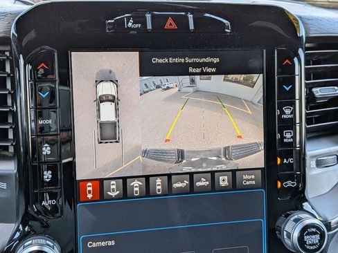 Used 2024 RAM 2500 Limited image 21