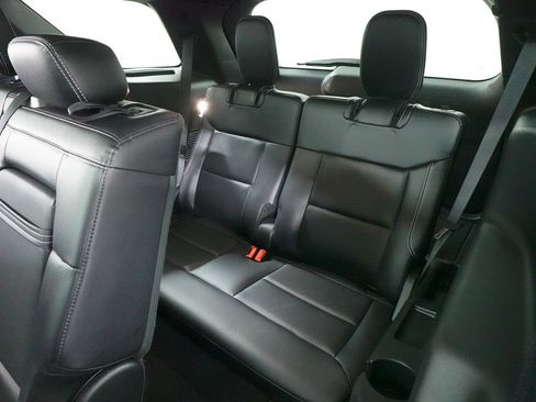 Used 2024 Ford Explorer ST w/ Technology Package image 17